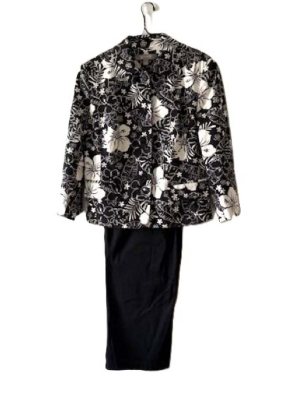 Croft & Barrow Black Floral Jacket with Black Cropped Pants